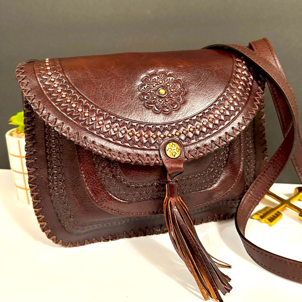 Patricia Nash Brown Leather Tooled Crossbody Shoulder Bag with Tassel